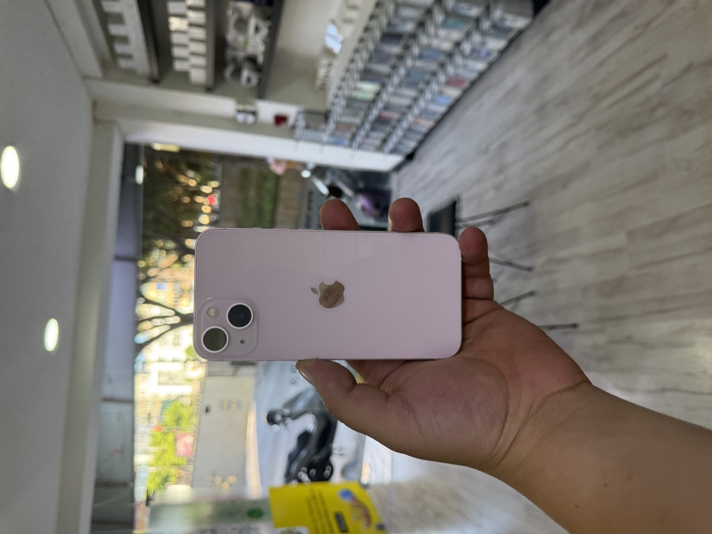Antalya iPhone 13 Batarya Sorunu Şişmesi