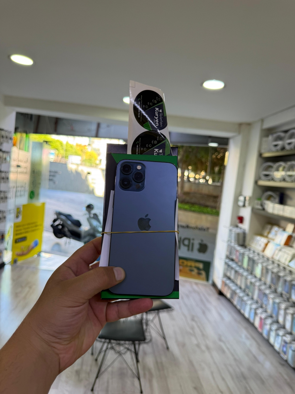 Antalya iPhone 15 Pro Ekran Değişimi 