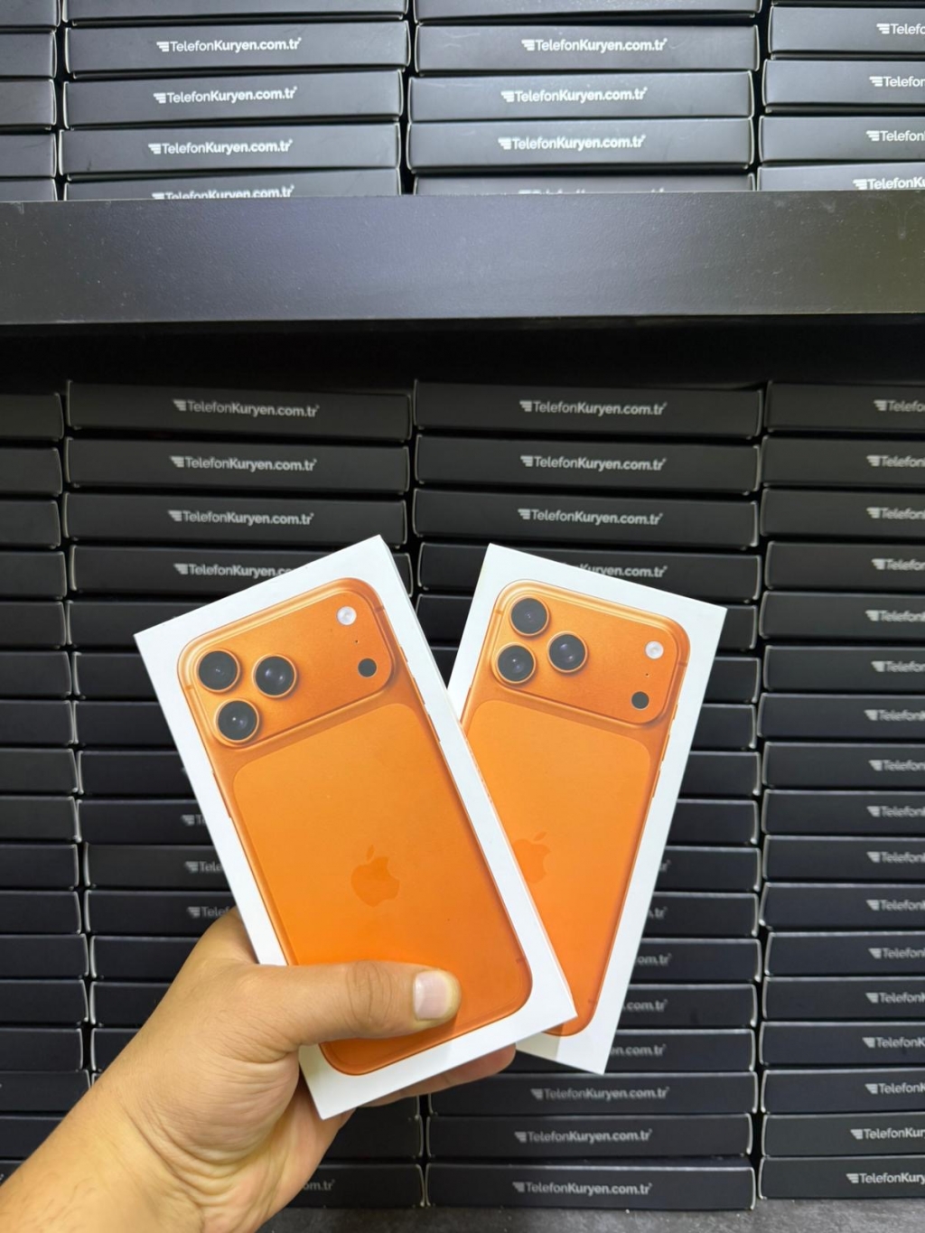 Antalya iPhone 17 Pro Max Arka Cam Değişimi 