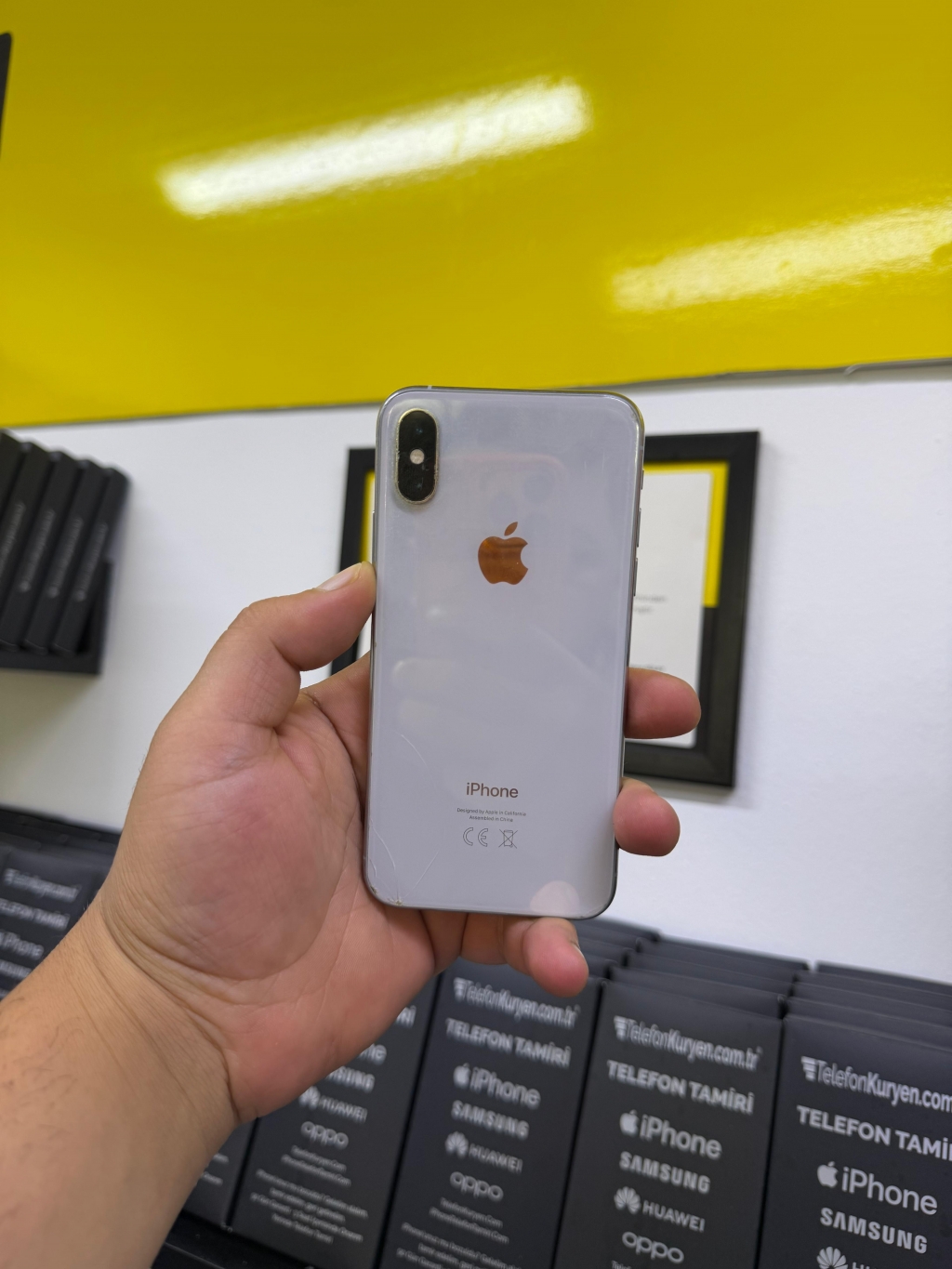iPhone 12 Ekran Değişimi Antalya