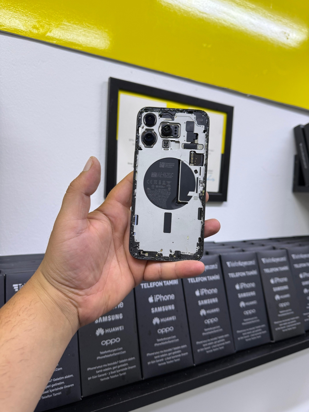 iPhone 13 Pro Max Batarya Değişimi Antalya
